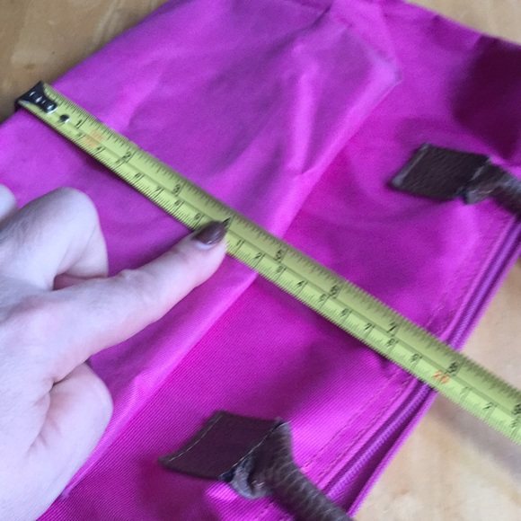 13(8)x8x4,5”Kérastase Paris Red Nylon cosmetic Bag - Picture 9 of 13